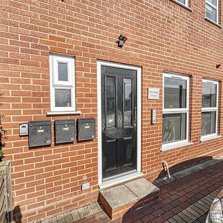 Guest Homes - Watledge House Apartment Tewkesbury Kültér fotó