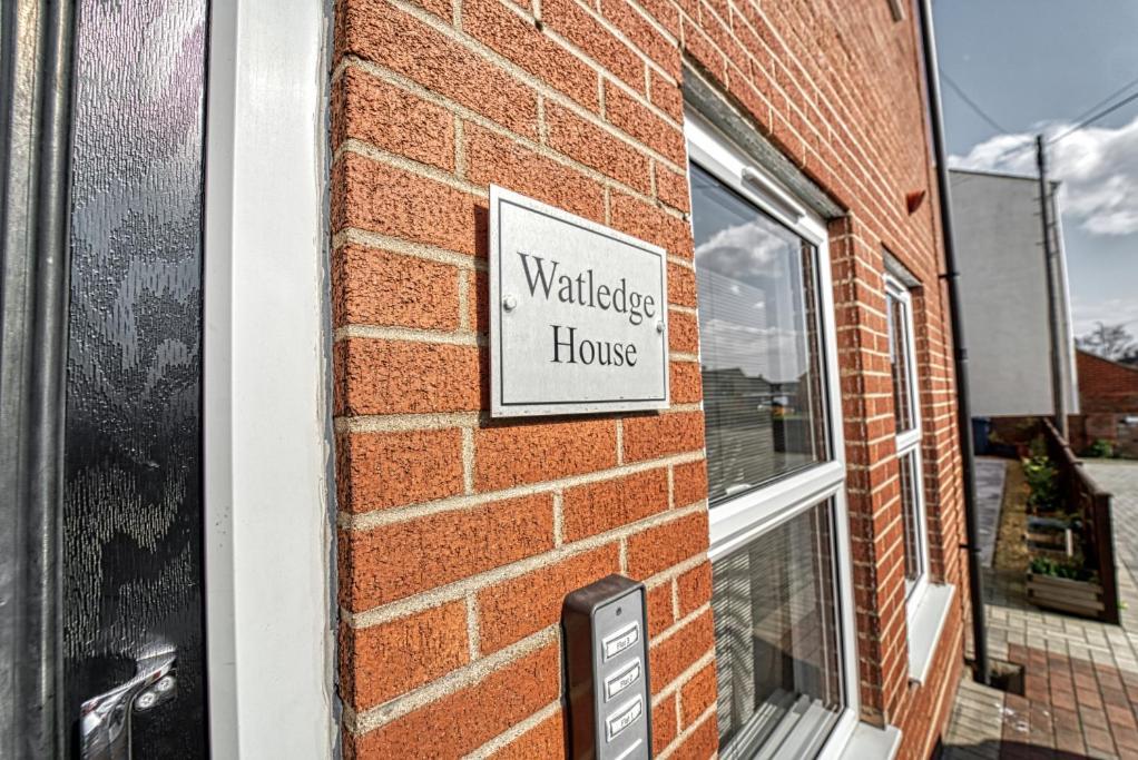 Guest Homes - Watledge House Apartment Tewkesbury Kültér fotó